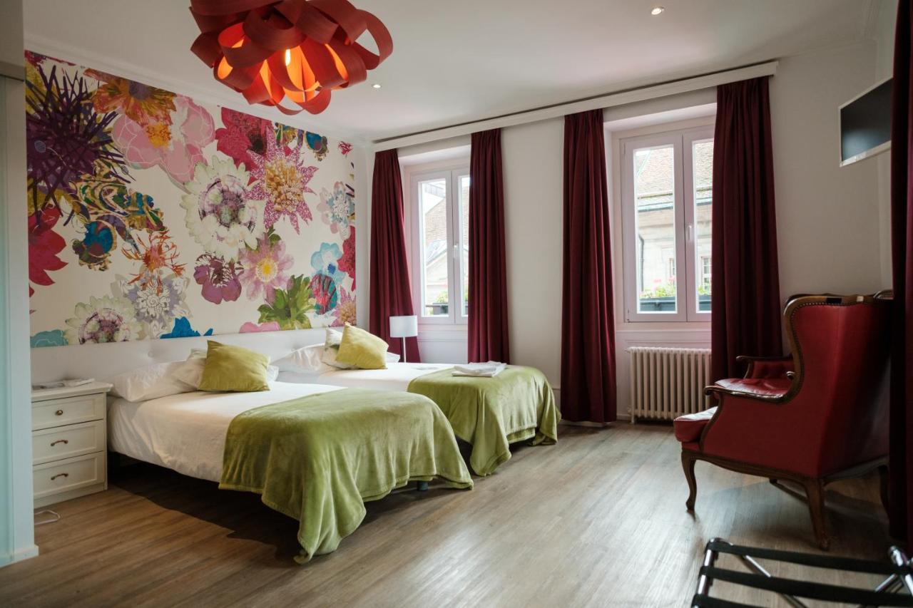 Hotel Du Raisin Lausanne Buitenkant foto