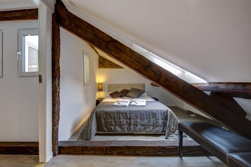 Hotel Du Raisin Lausanne Buitenkant foto