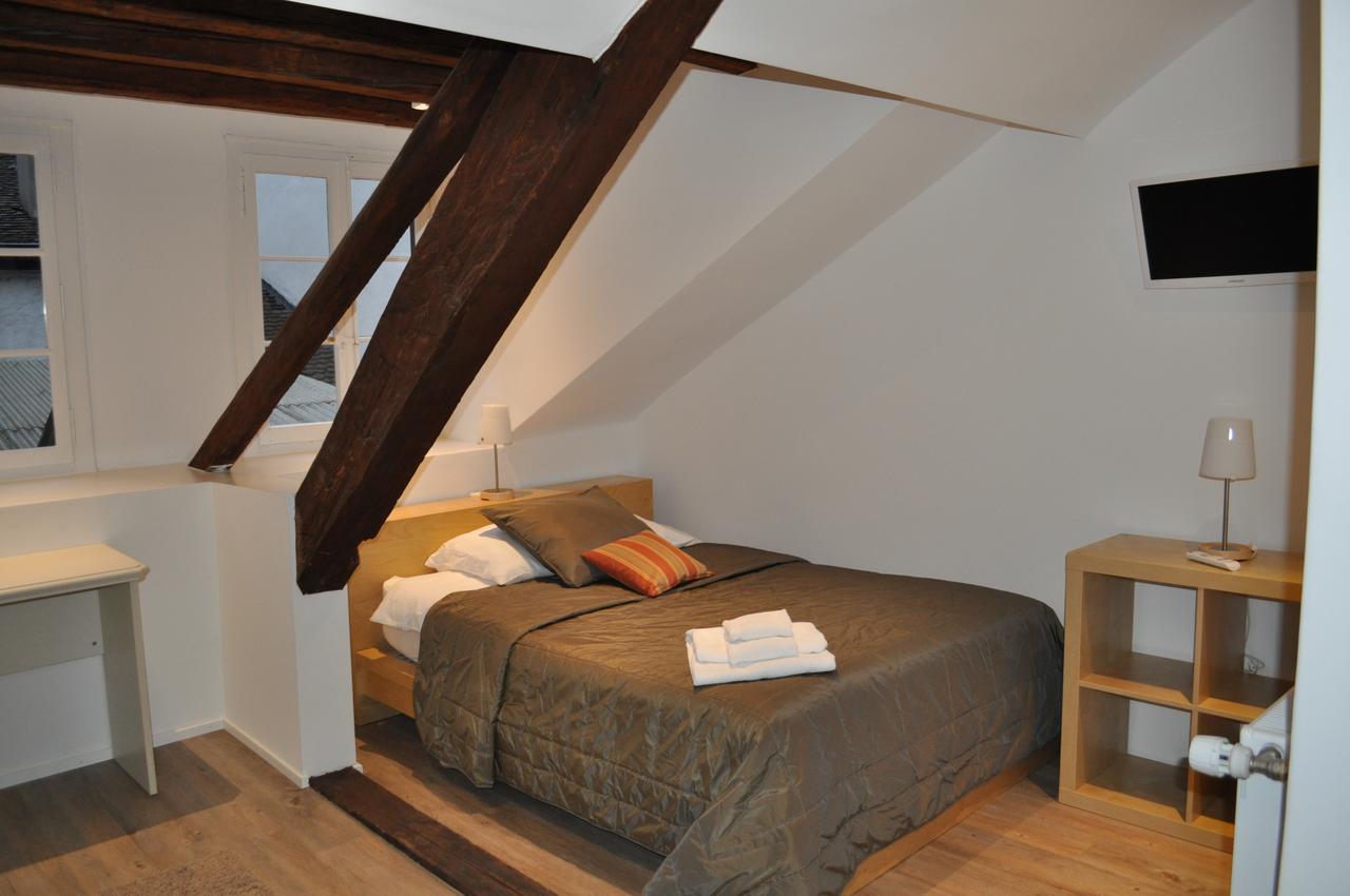 Hotel Du Raisin Lausanne Buitenkant foto