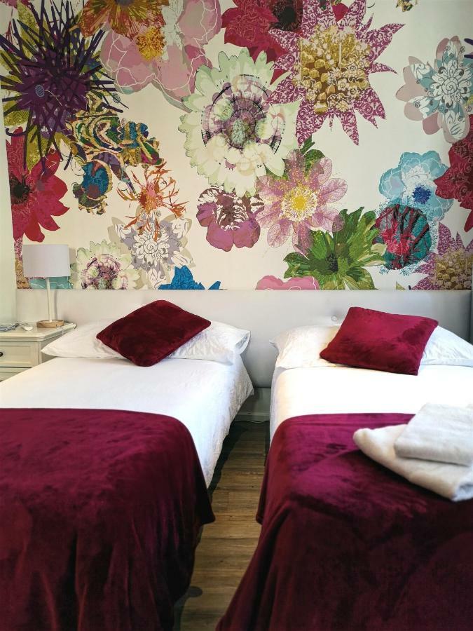 Hotel Du Raisin Lausanne Buitenkant foto
